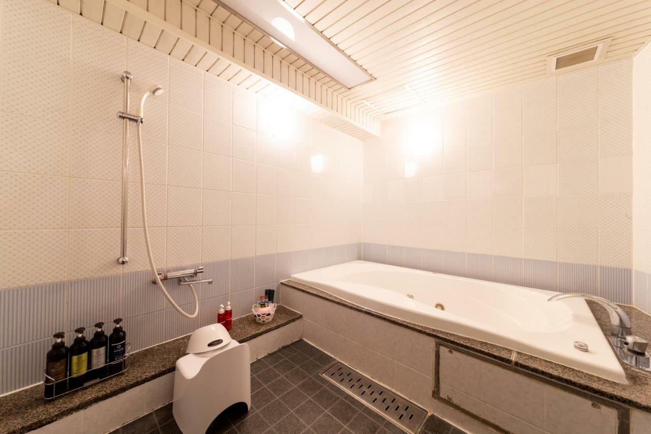 Water Hotel Mw (Adults Only) Saitama Exterior photo